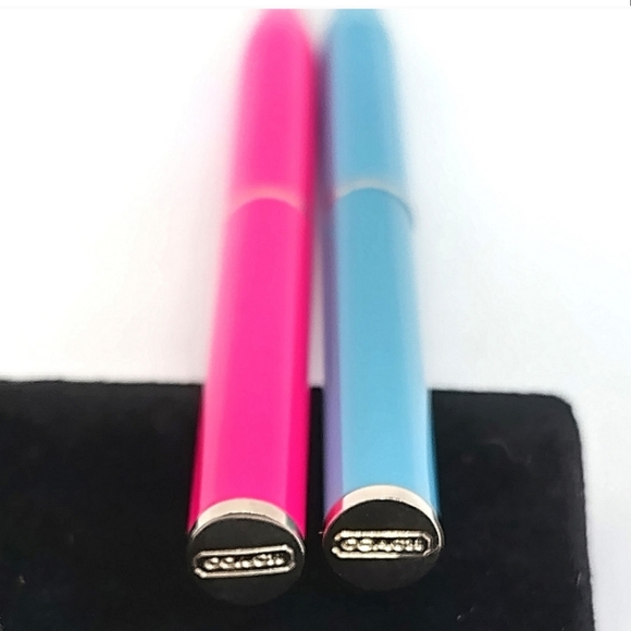 Vintage COACH Wallet Pens- Rare-FIRM PRICING. $14 for one. Set of 8 pens $85 - Picture 4 of 6